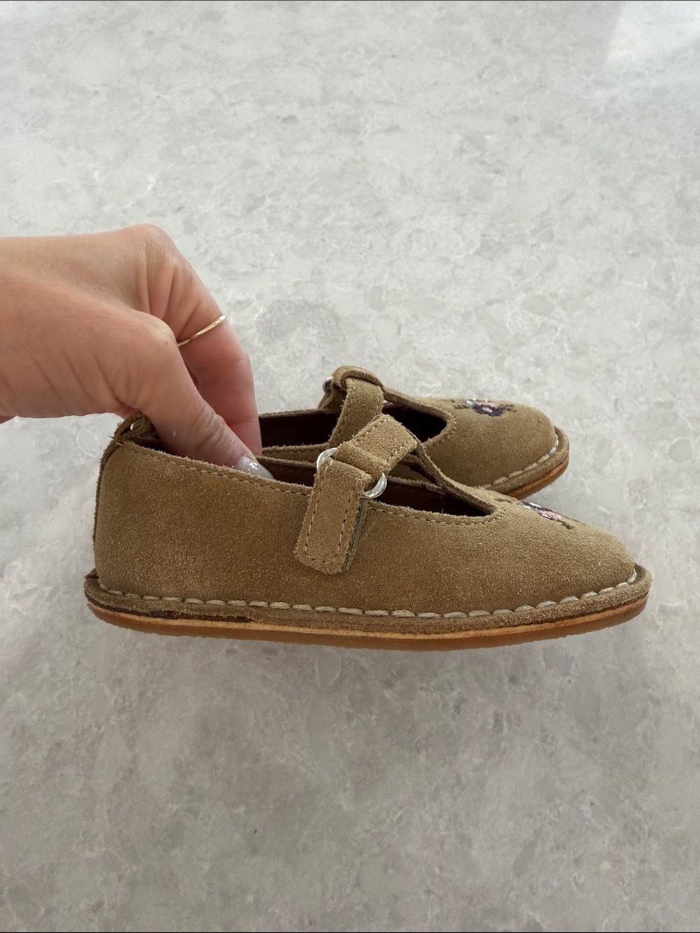 Zara Tan Suede T‑Strap Mary Janes with Floral Embroidery - Picture 3 of 7